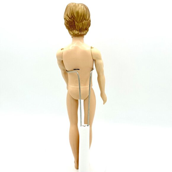 Hasbro Disney Frozen Prince Kristoff 11" Doll Nude Molded Blonde Hair Brown Eyes - Picture 6 of 11